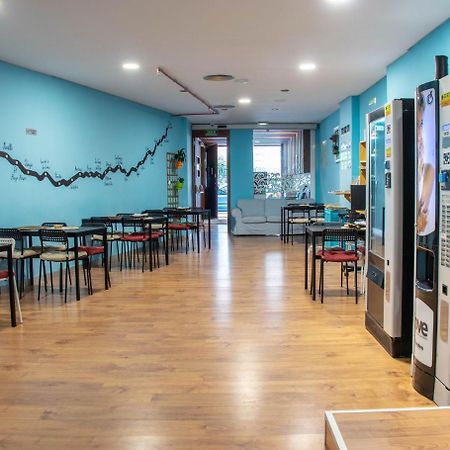 Albergue Compostela Сантьяго-де-Компостела Экстерьер фото