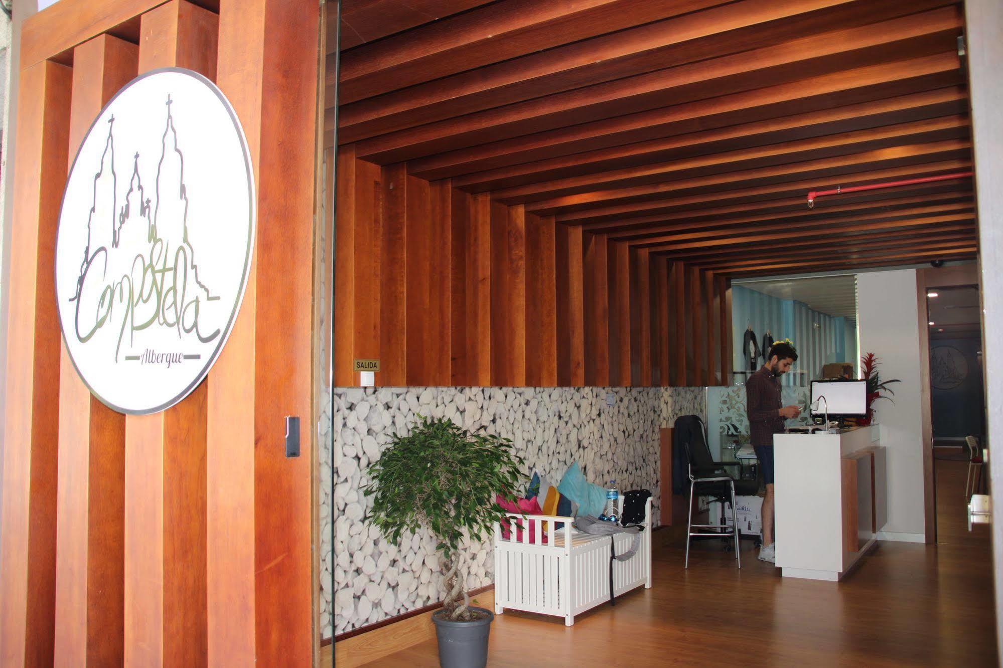 Albergue Compostela Сантьяго-де-Компостела Экстерьер фото