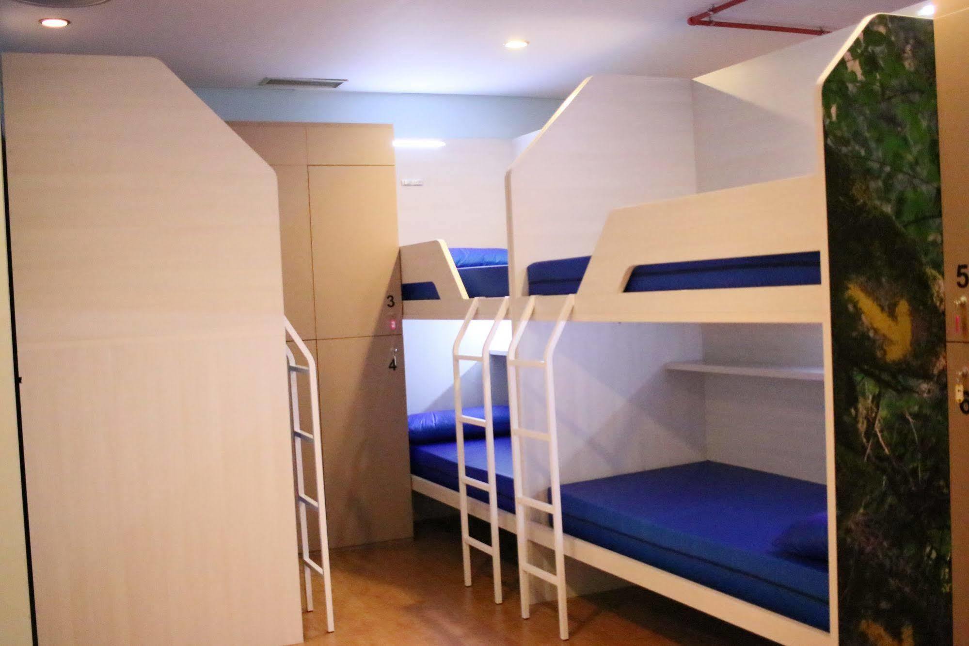 Albergue Compostela Сантьяго-де-Компостела Экстерьер фото